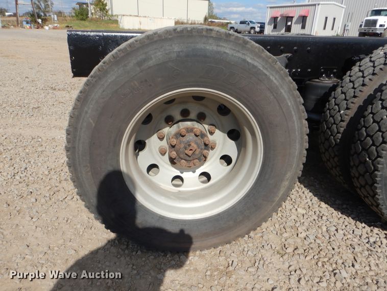 image for item DI0489 2007 Western Star 4900FA  truck cab and chassis