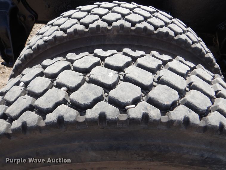 image for item DI0489 2007 Western Star 4900FA  truck cab and chassis