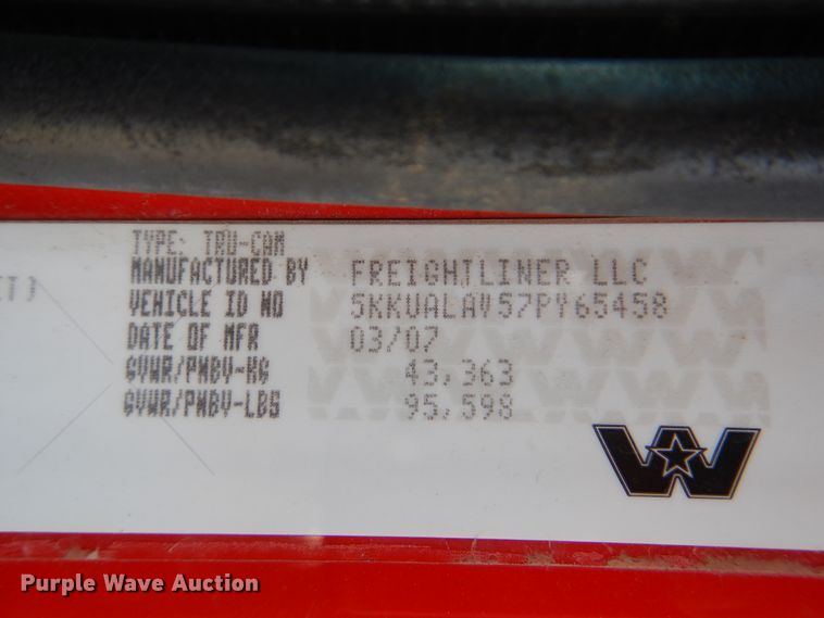 image for item DI0489 2007 Western Star 4900FA  truck cab and chassis