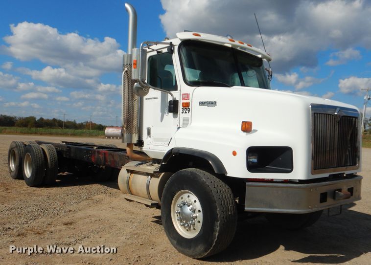 image for item DI0490 2007 International 5600i  truck cab and chassis