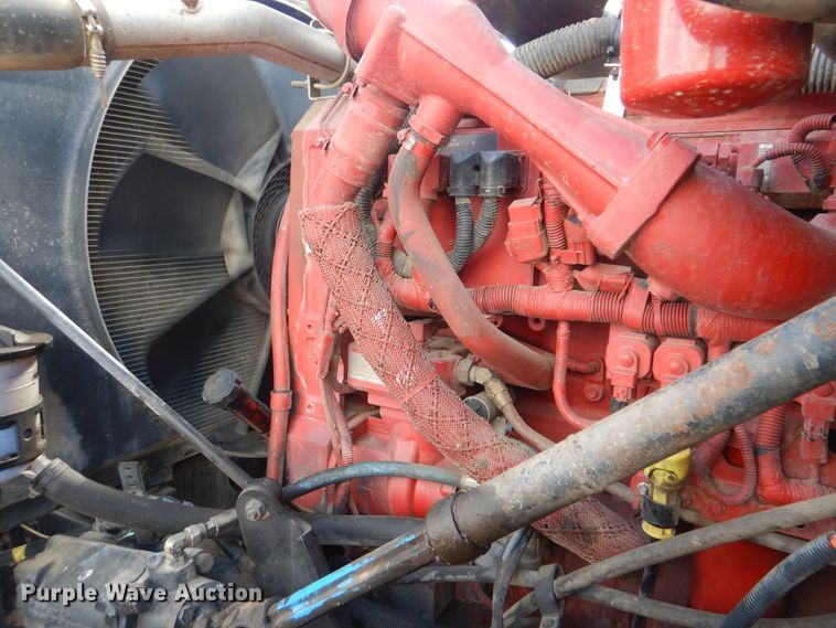 image for item DI0490 2007 International 5600i  truck cab and chassis