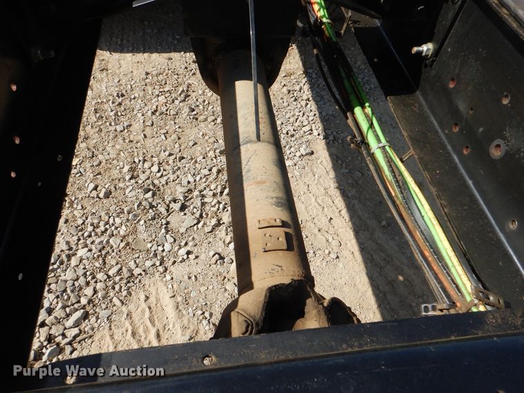 image for item DI0490 2007 International 5600i  truck cab and chassis