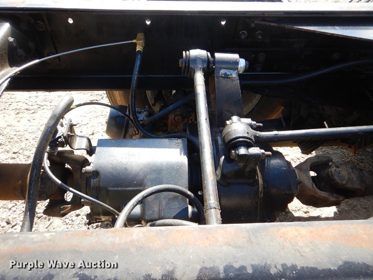 image for item DI0490 2007 International 5600i  truck cab and chassis