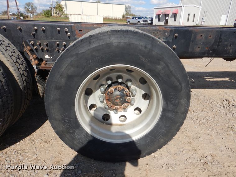 image for item DI0490 2007 International 5600i  truck cab and chassis