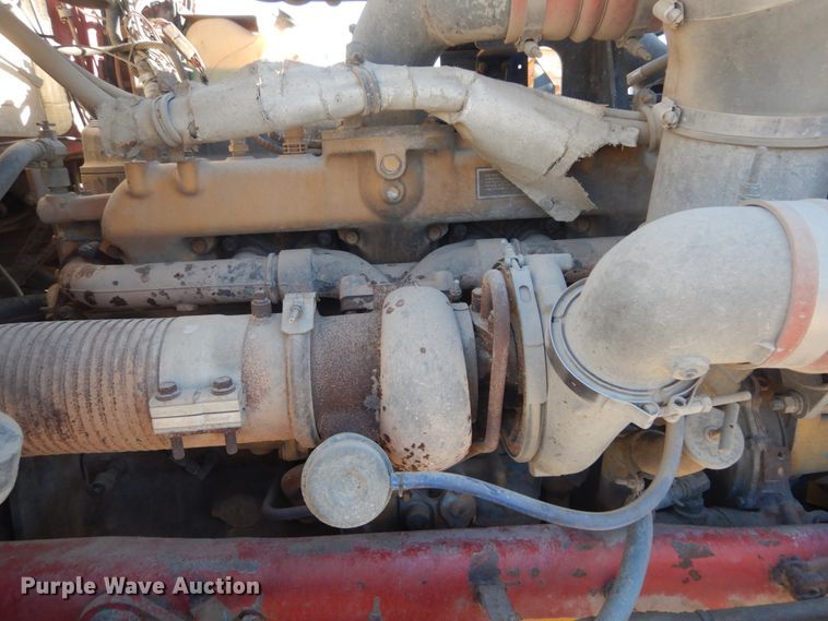 image for item DI1005 1999 Kenworth T800  semi truck