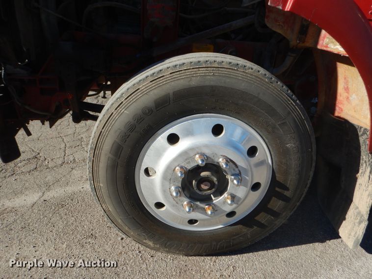 image for item DI1005 1999 Kenworth T800  semi truck