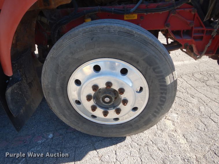 image for item DI1005 1999 Kenworth T800  semi truck