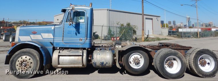 image for item DI1006 1988 Peterbilt 379  semi truck