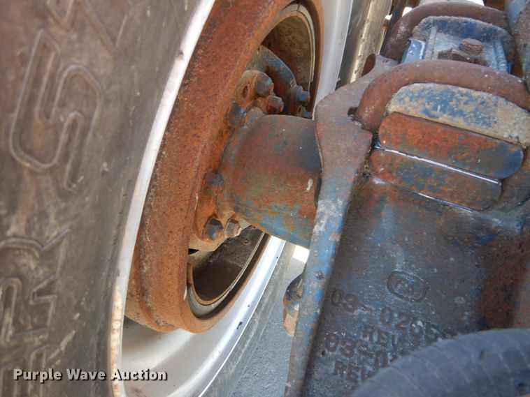 image for item DI1006 1988 Peterbilt 379  semi truck