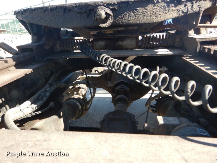 image for item DI1013 1999 Mack CH613  semi truck