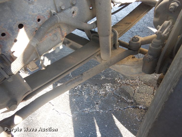 image for item DI1053 2006 International 4400  box truck