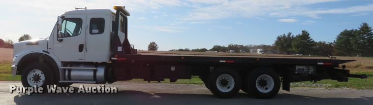 image for item DI3788 2012 Freightliner Business Class M2  rollback truck