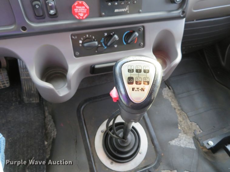 image for item DI3788 2012 Freightliner Business Class M2  rollback truck