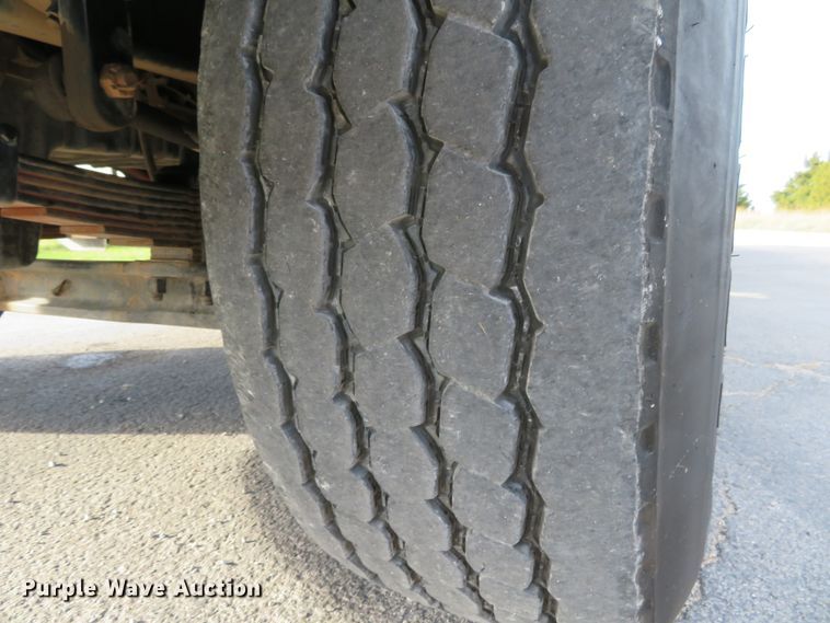 image for item DI3788 2012 Freightliner Business Class M2  rollback truck