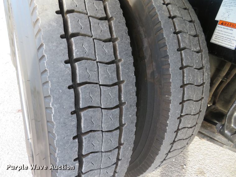 image for item DI3788 2012 Freightliner Business Class M2  rollback truck