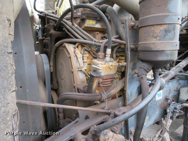 image for item DI3806 2007 Kenworth T800  semi truck