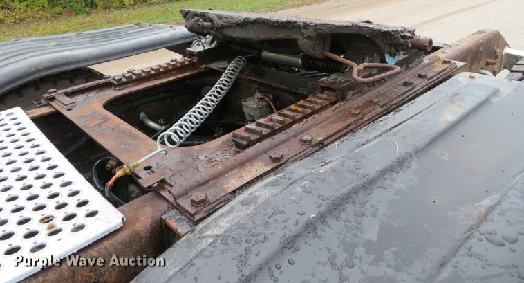 image for item DI3806 2007 Kenworth T800  semi truck