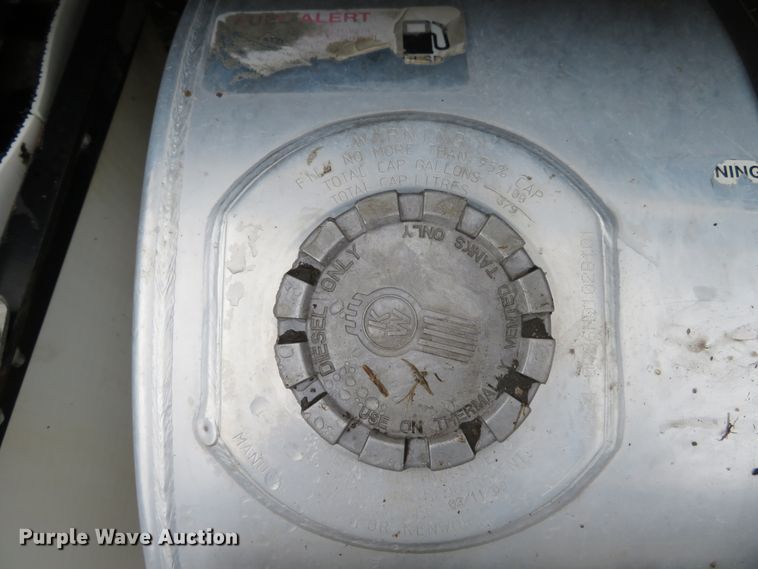 image for item DI3807 2009 Kenworth T800  semi truck