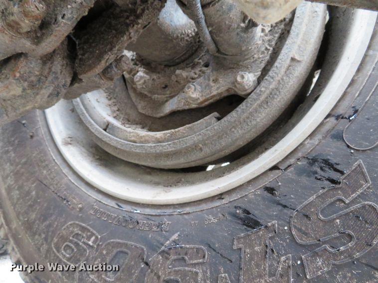 image for item DI3807 2009 Kenworth T800  semi truck