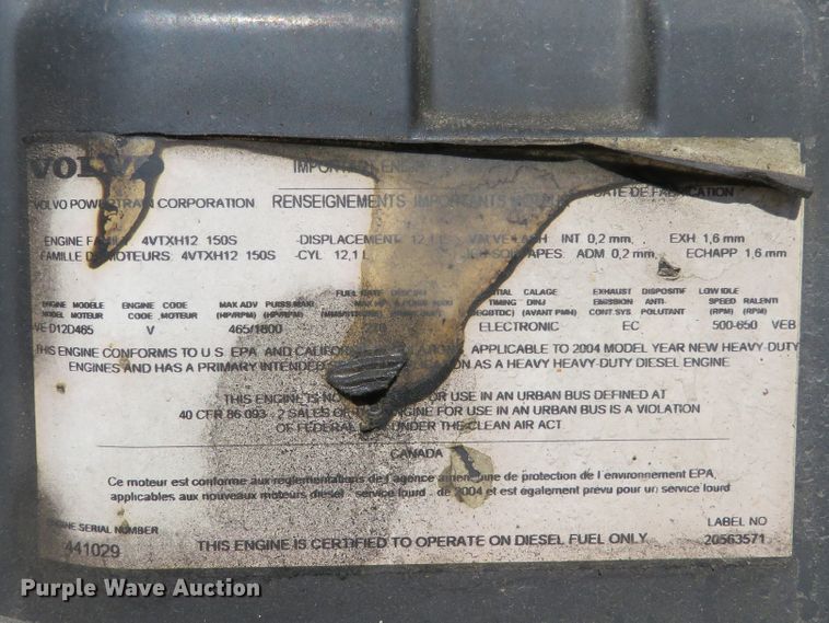 image for item DI3826 2005 Volvo VN  semi truck