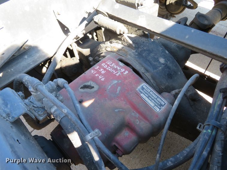 image for item DI3826 2005 Volvo VN  semi truck