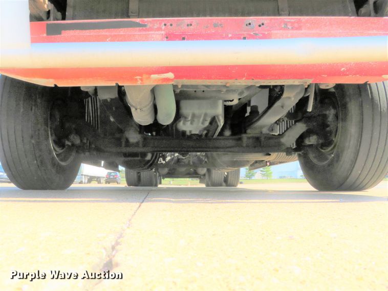 image for item DI3826 2005 Volvo VN  semi truck