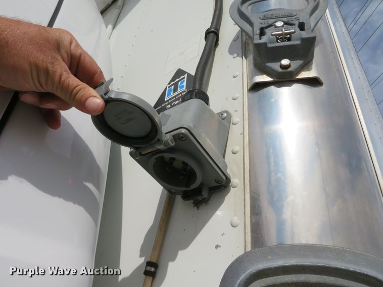 image for item DI3837 2015 Ford F550 Super Duty XL  refrigerated truck