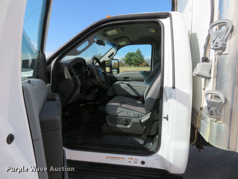 image for item DI3837 2015 Ford F550 Super Duty XL  refrigerated truck