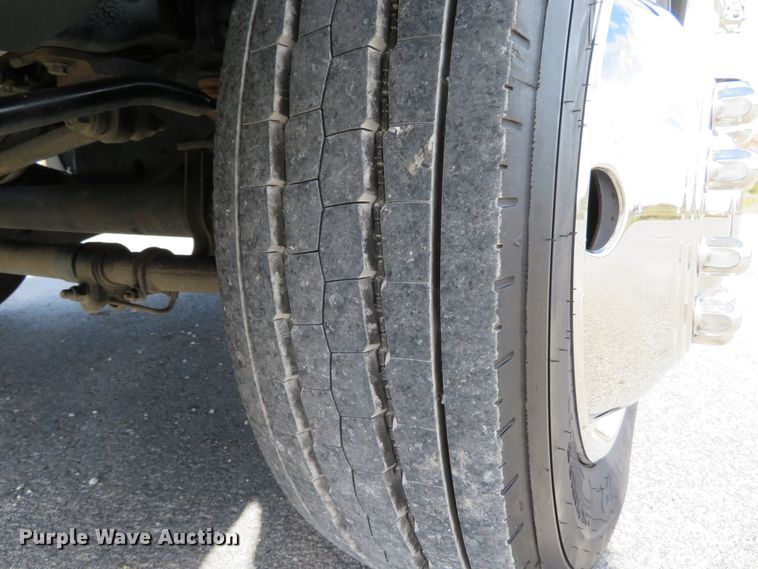 image for item DI3837 2015 Ford F550 Super Duty XL  refrigerated truck