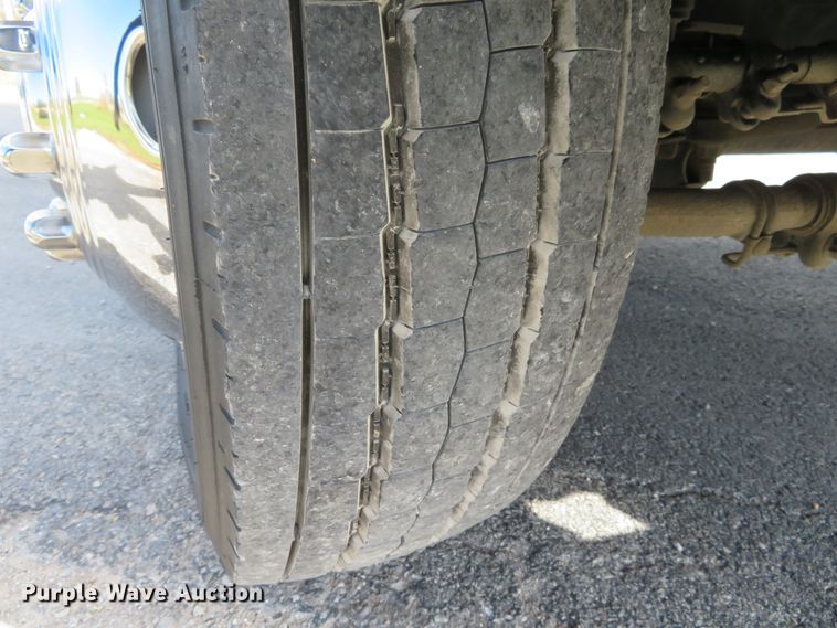 image for item DI3837 2015 Ford F550 Super Duty XL  refrigerated truck