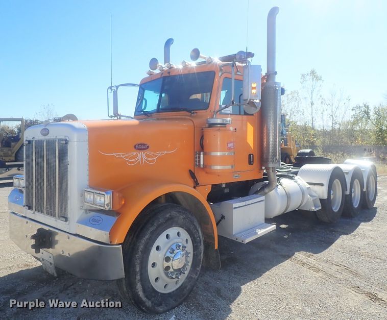 image for item DI7291 2006 Peterbilt 357  semi truck