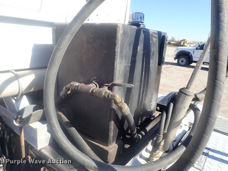 image for item DI7291 2006 Peterbilt 357  semi truck