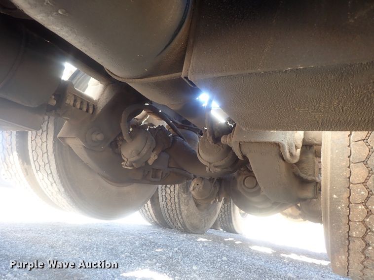 image for item DI7291 2006 Peterbilt 357  semi truck