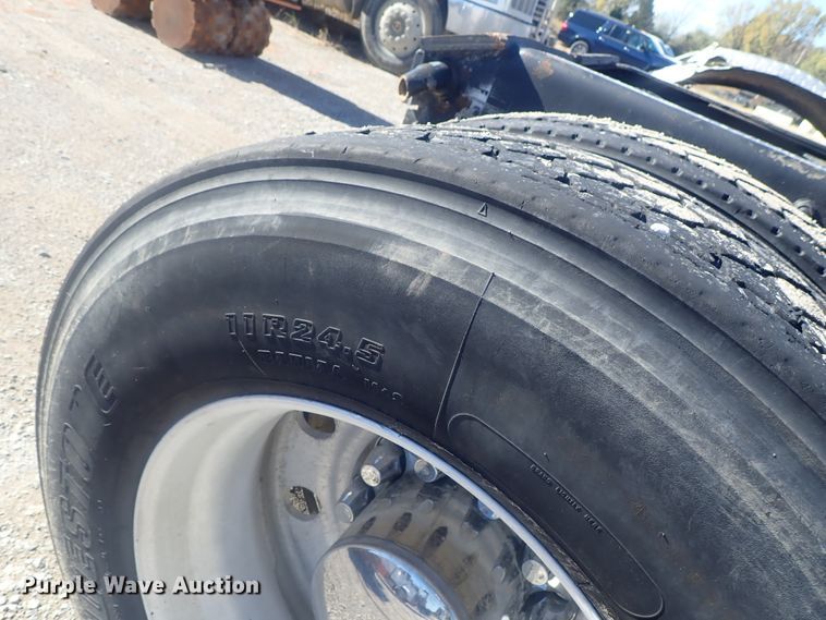 image for item DI7291 2006 Peterbilt 357  semi truck