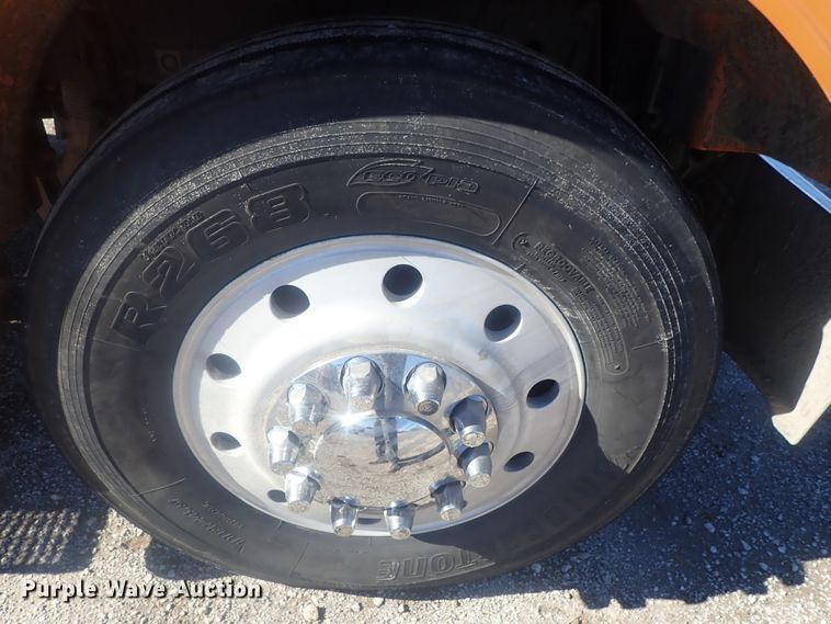 image for item DI7291 2006 Peterbilt 357  semi truck