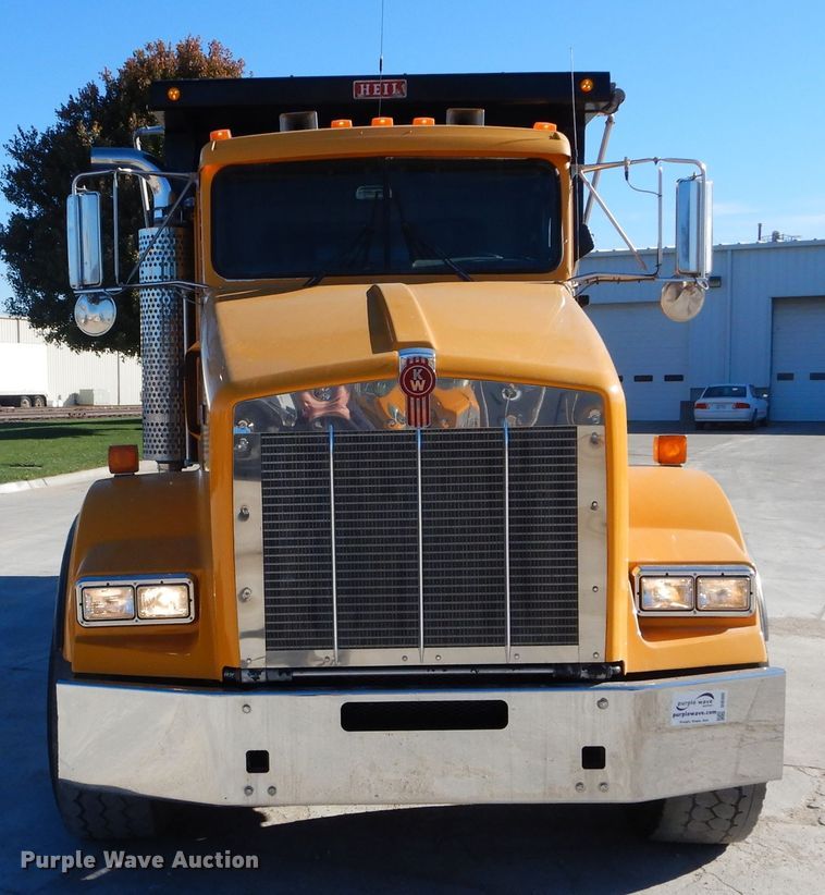image for item DI8360 2007 Kenworth T800  dump truck