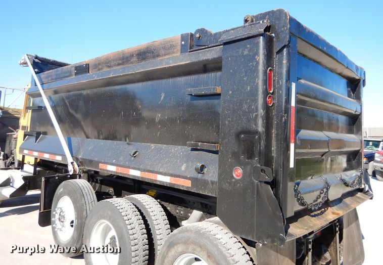 image for item DI8360 2007 Kenworth T800  dump truck