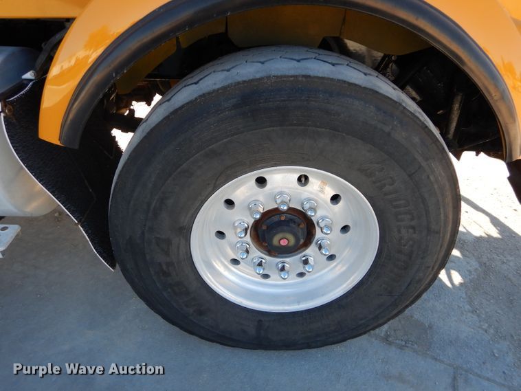 image for item DI8360 2007 Kenworth T800  dump truck