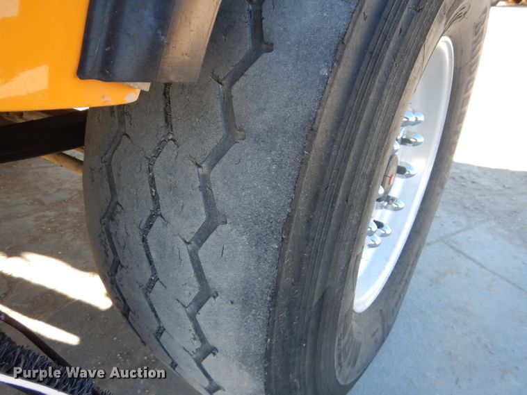 image for item DI8360 2007 Kenworth T800  dump truck