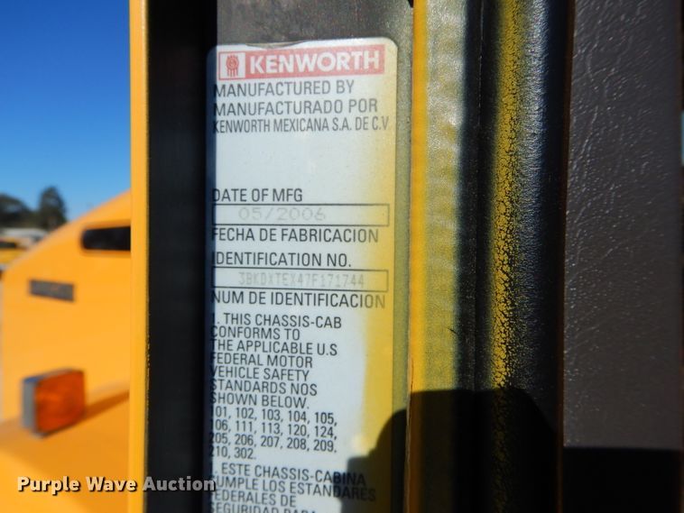 image for item DI8360 2007 Kenworth T800  dump truck