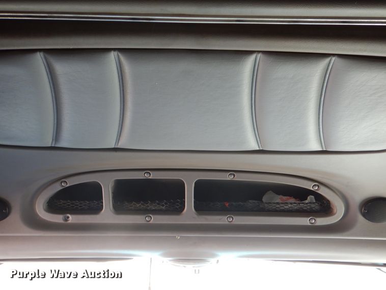 image for item DJ0753 2010 Peterbilt 387  semi truck