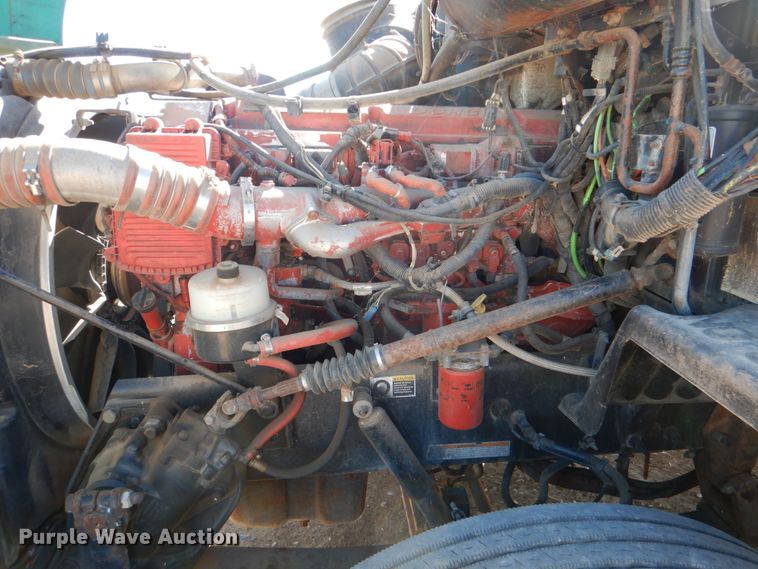 image for item DJ0753 2010 Peterbilt 387  semi truck