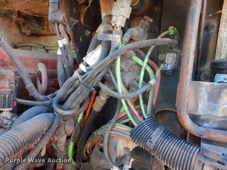 image for item DJ0753 2010 Peterbilt 387  semi truck