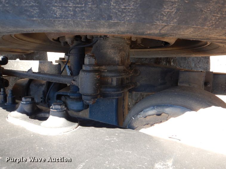 image for item DJ0753 2010 Peterbilt 387  semi truck