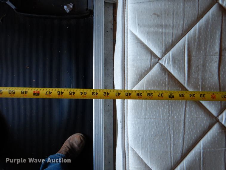 image for item DJ0753 2010 Peterbilt 387  semi truck