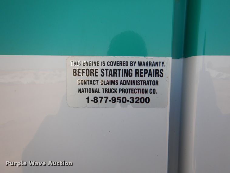 image for item DJ0753 2010 Peterbilt 387  semi truck