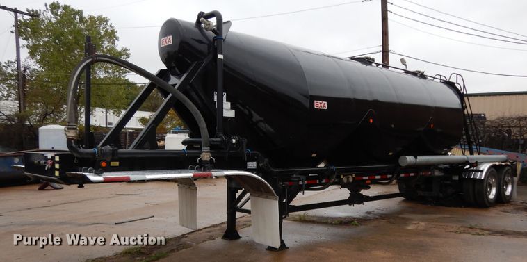 image for item DJ6666 2018 Nexa TP pneumatic dry bulk trailer