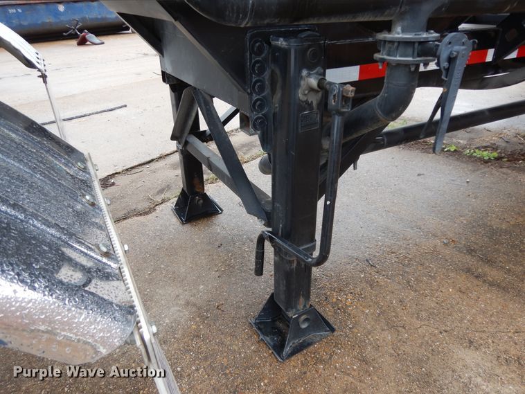 image for item DJ6666 2018 Nexa TP pneumatic dry bulk trailer