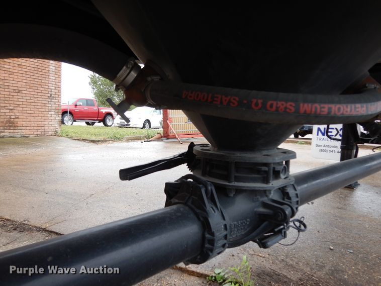 image for item DJ6666 2018 Nexa TP pneumatic dry bulk trailer