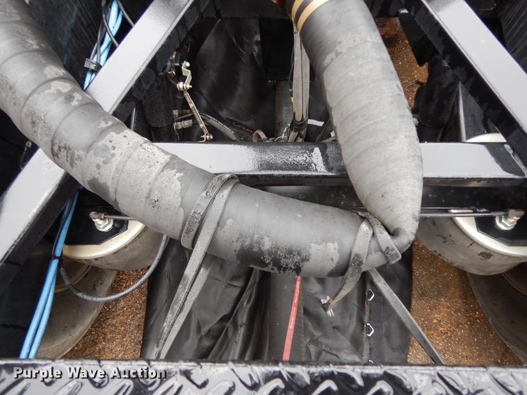 image for item DJ6666 2018 Nexa TP pneumatic dry bulk trailer